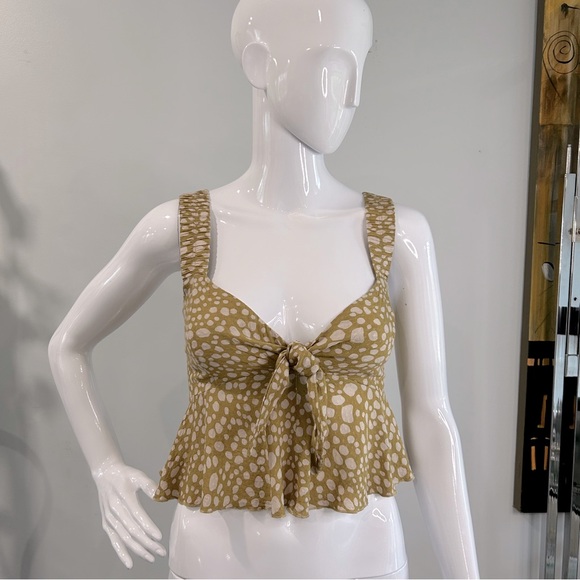 Show Me your Mumu Mona Crop Top in Cheetah - Picture 3 of 16